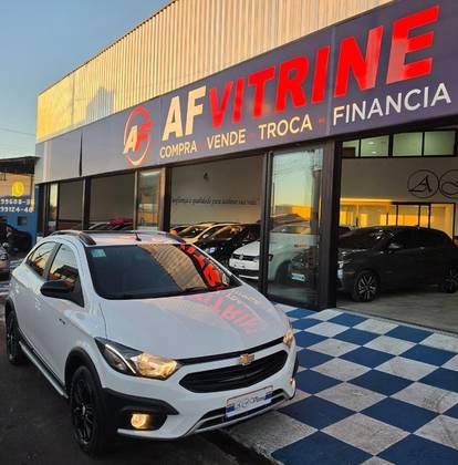 CHEVROLET ONIX 1.4 MPFI ACTIV 8V FLEX 4P AUTOMÁTICO